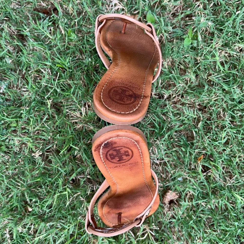 Tory Burch Brown Leather Strap - Picture 6 of 10